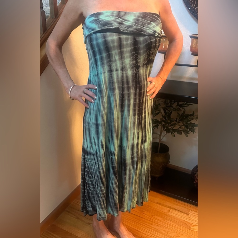 Sz M-Halter Dress OR Long Skirt! Casual Or Dressy! Great Condition! ADORABLE